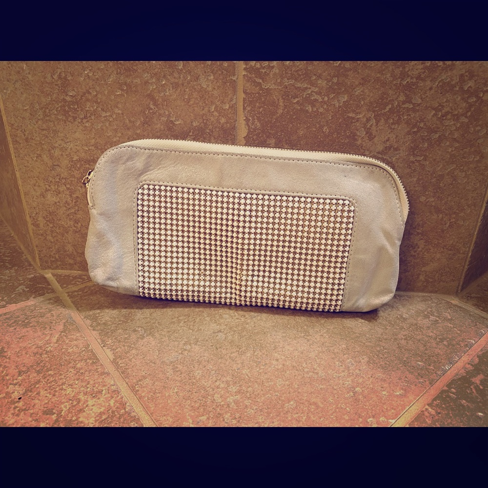 Gold/off white clutch